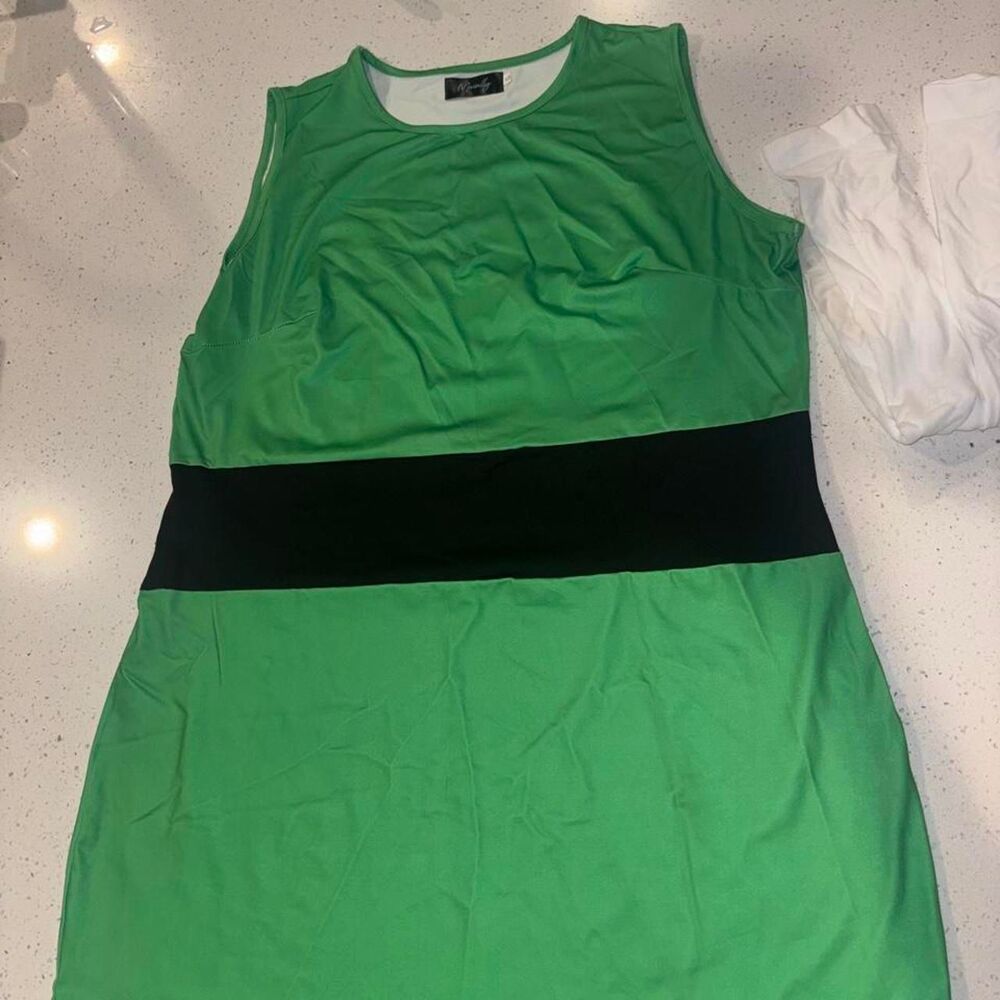 Women’s XL Buttercup Powerpuff Girl Costume